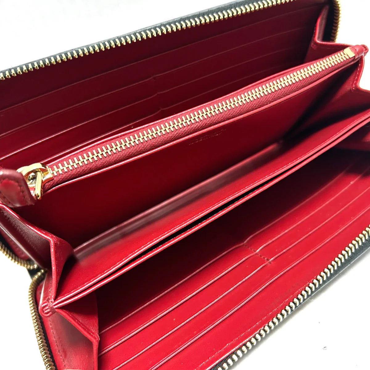 PRADA - Black Leather Long Wallet