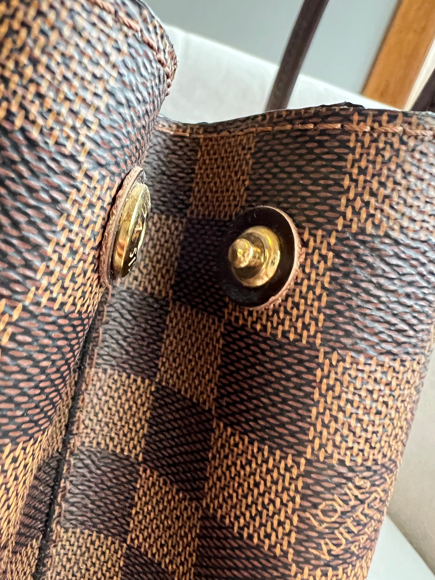 Louis Vuitton Kensington Tote Damier Ebene