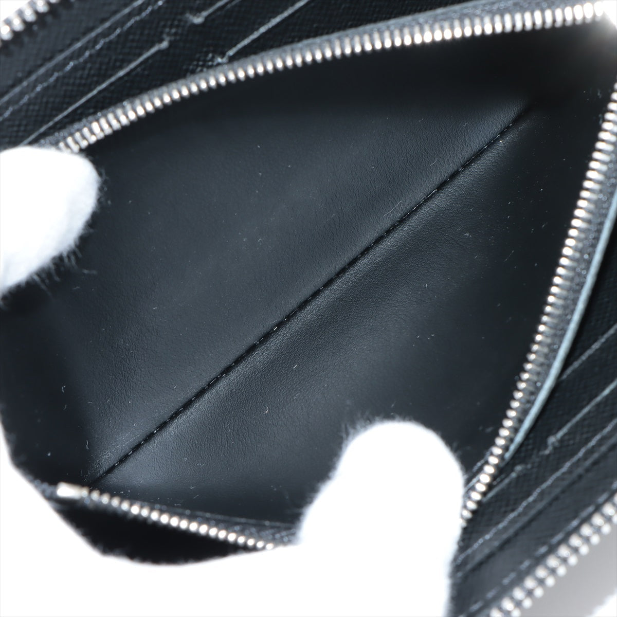 Louis Vuitton Epi Portefolio Clemens M60915 Noir Round Wallet