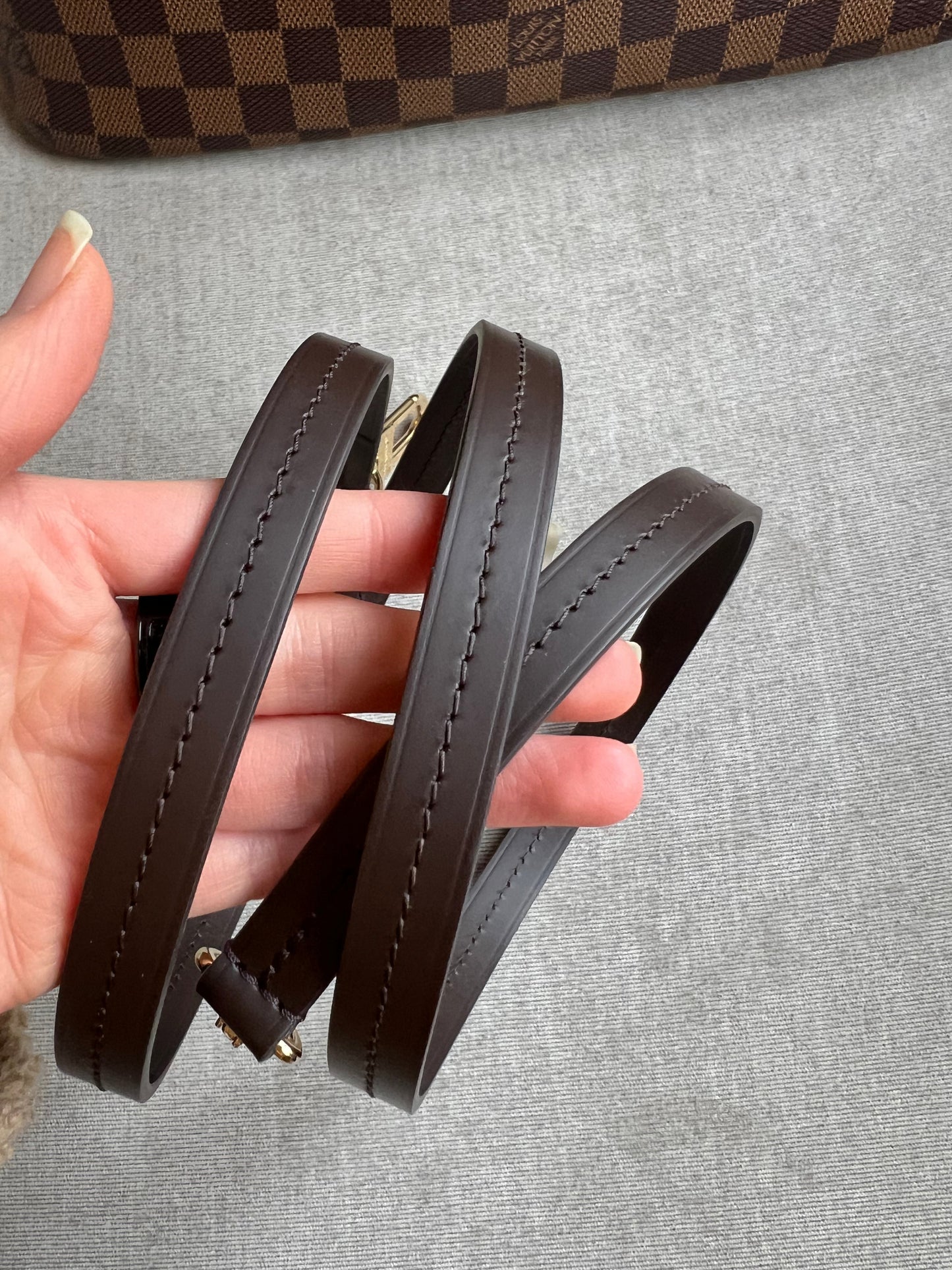 Louis Vuitton Kensington Tote Damier Ebene