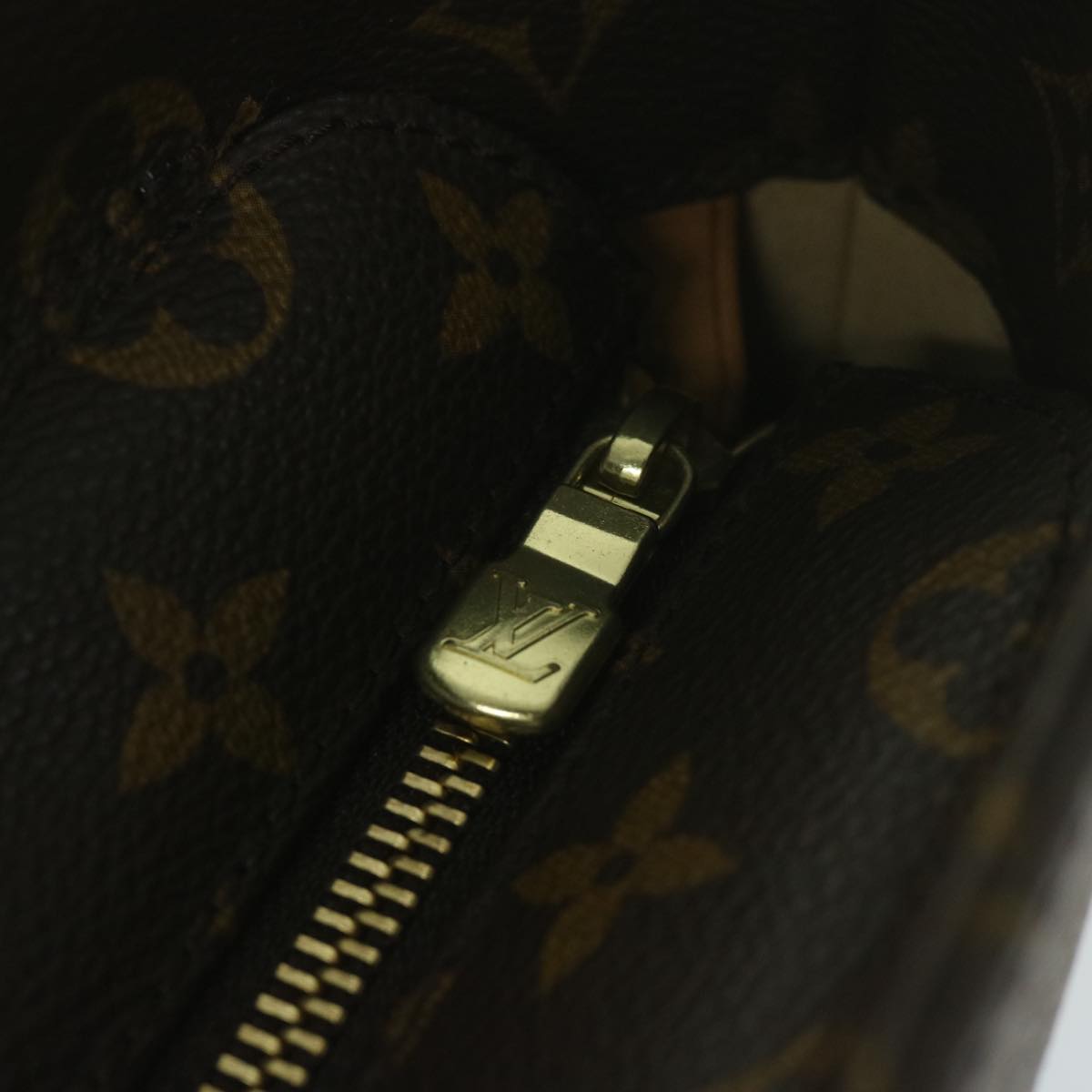 LOUIS VUITTON Monogram Luco Tote Bag M51155 LV 61378