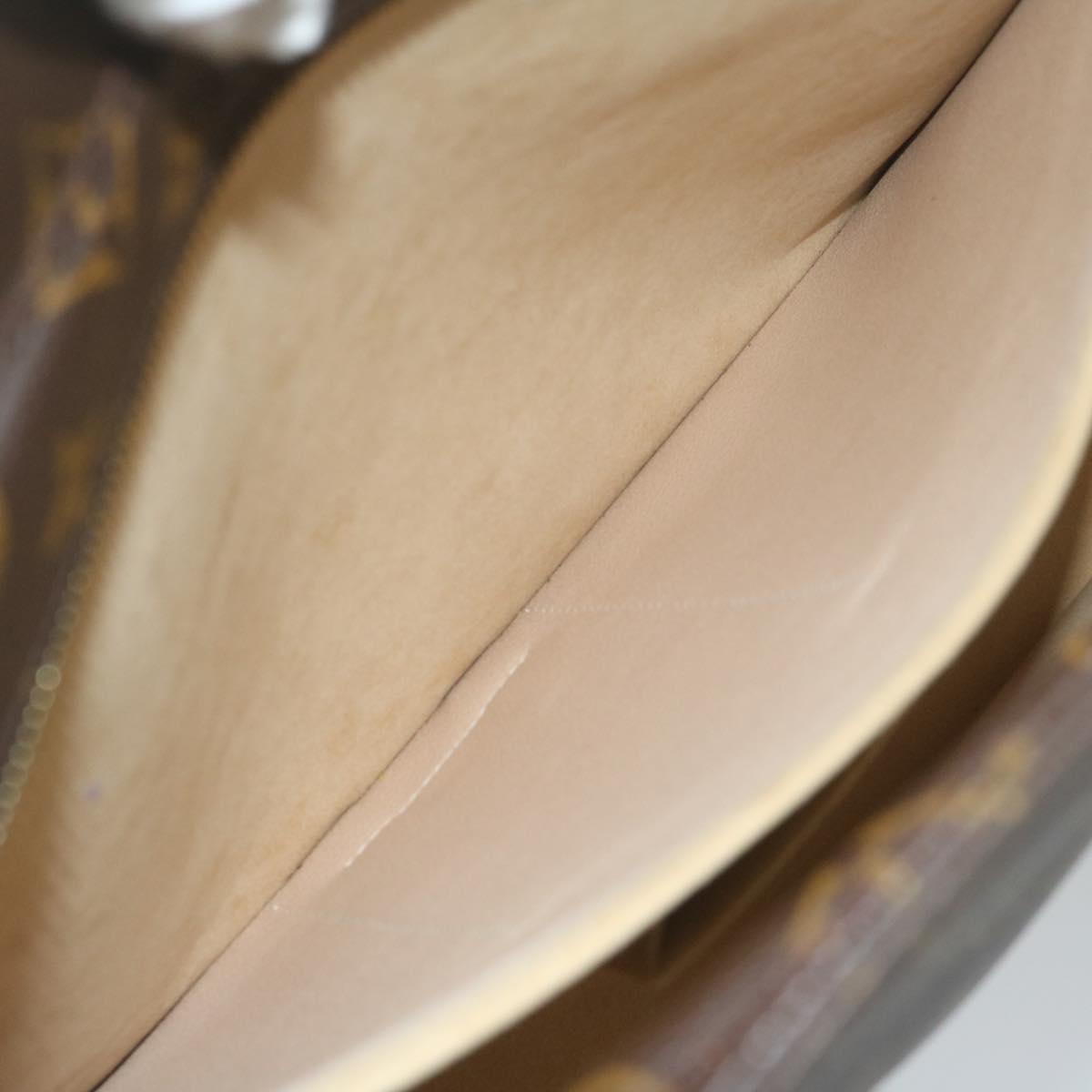 LOUIS VUITTON Monogram Luco Tote Bag M51155 LV 61378