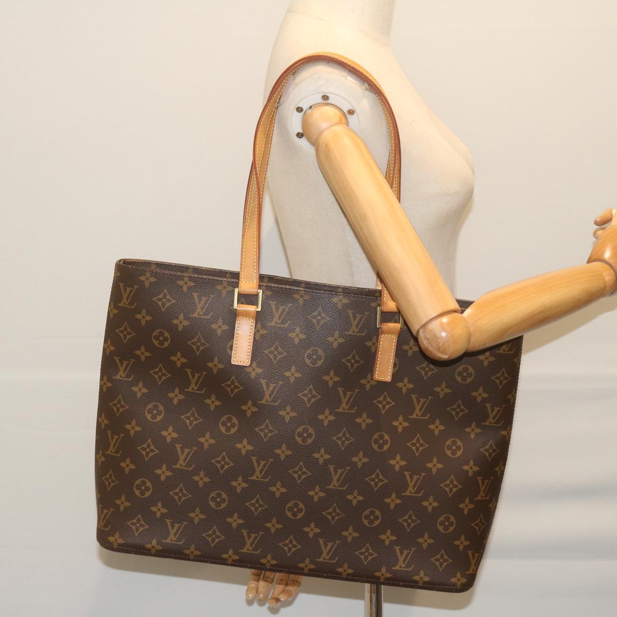 LOUIS VUITTON Monogram Luco Tote Bag M51155 LV 61378