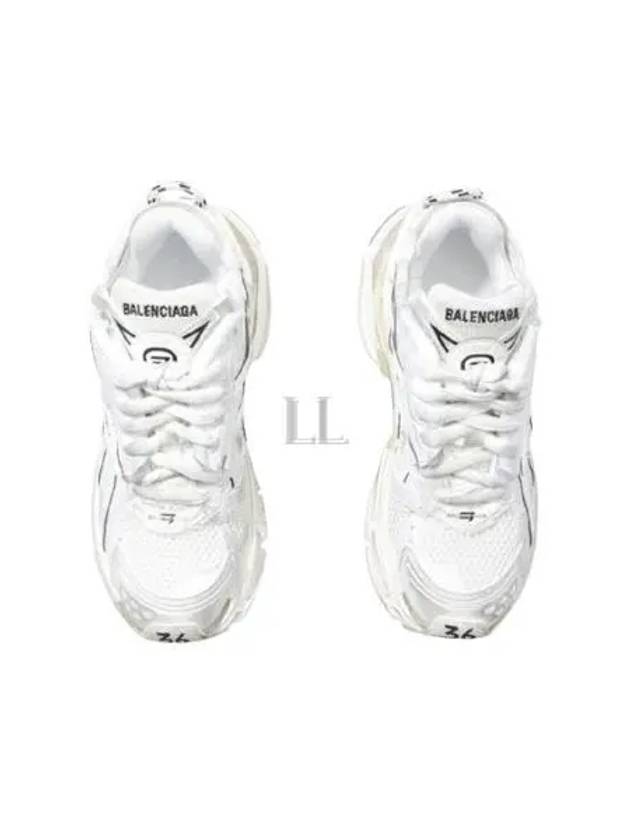 Balenciaga Runner Low Top Sneakers White