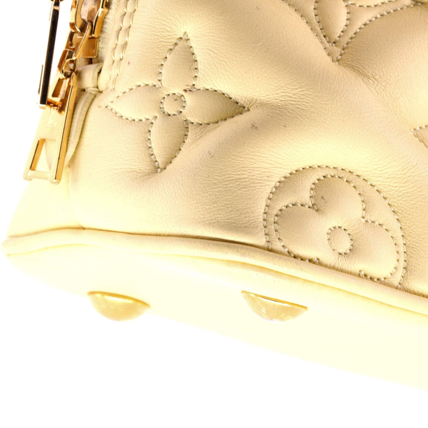 Alma Handbag Bubblegram Leather BB