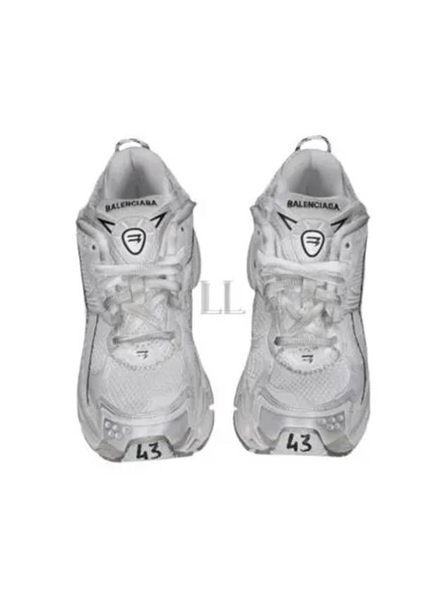 Balenciaga Runner Low Top Sneakers White