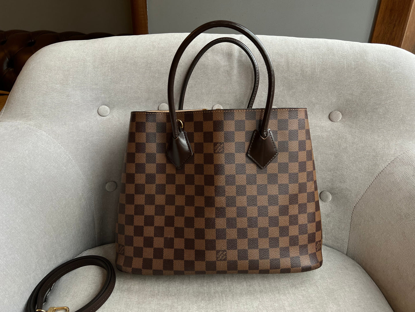 Louis Vuitton Kensington Tote Damier Ebene
