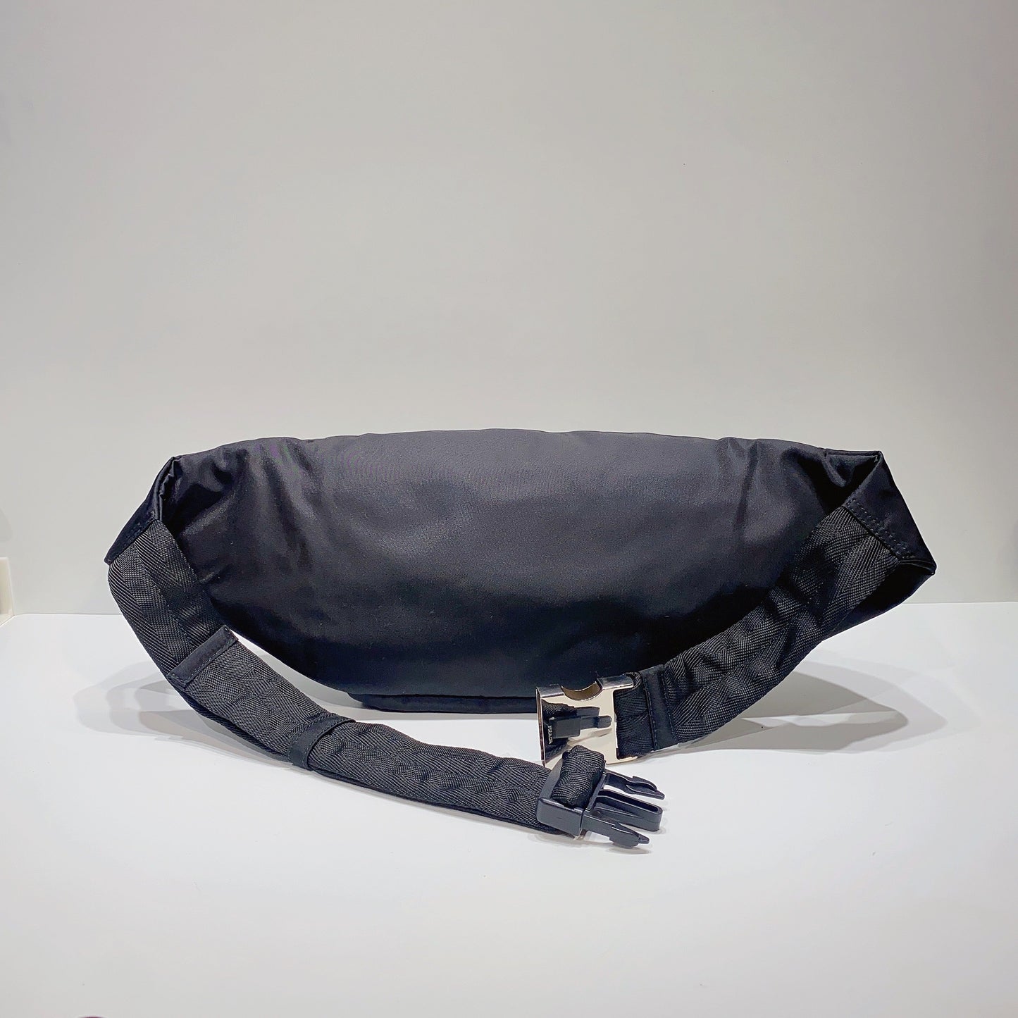 No.3746-Prada Nylon Belt Bag