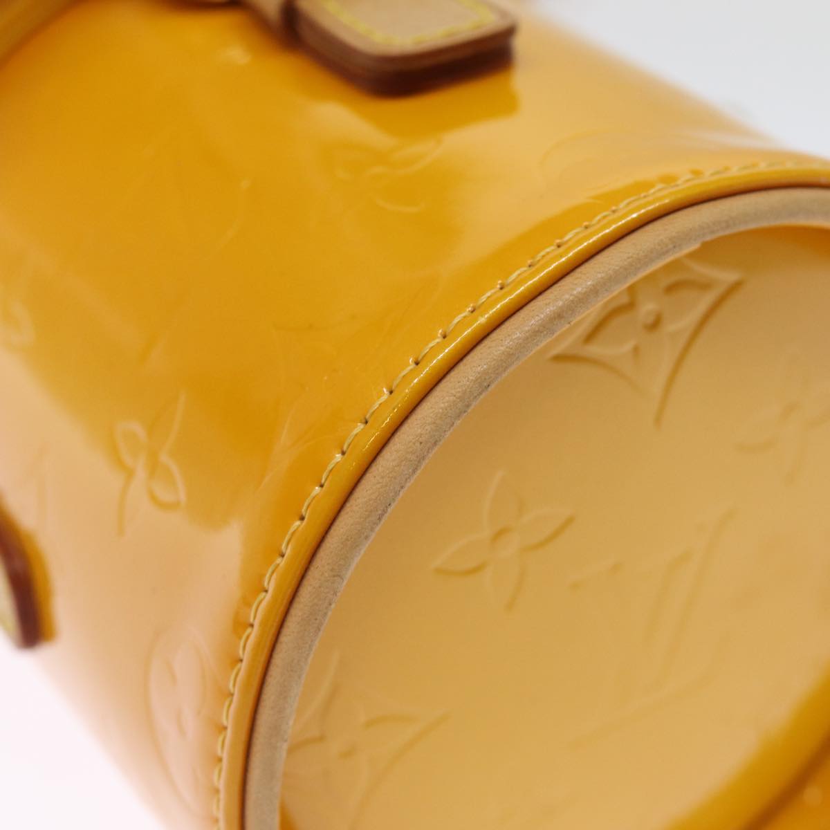 LOUIS VUITTON Monogram Vernis Astor Place Shoulder Bag Jaune M91100 bs14573