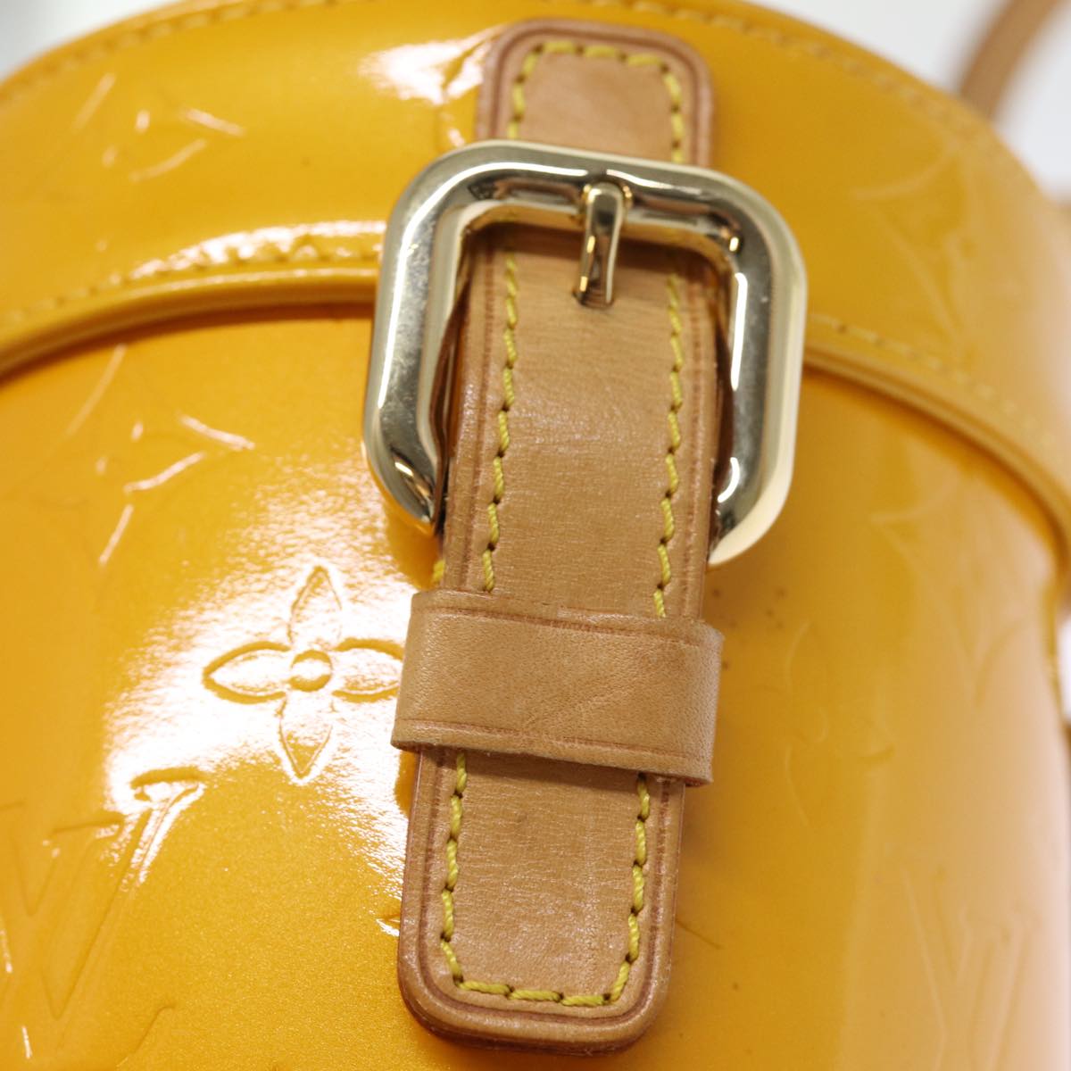 LOUIS VUITTON Monogram Vernis Astor Place Shoulder Bag Jaune M91100 bs14573