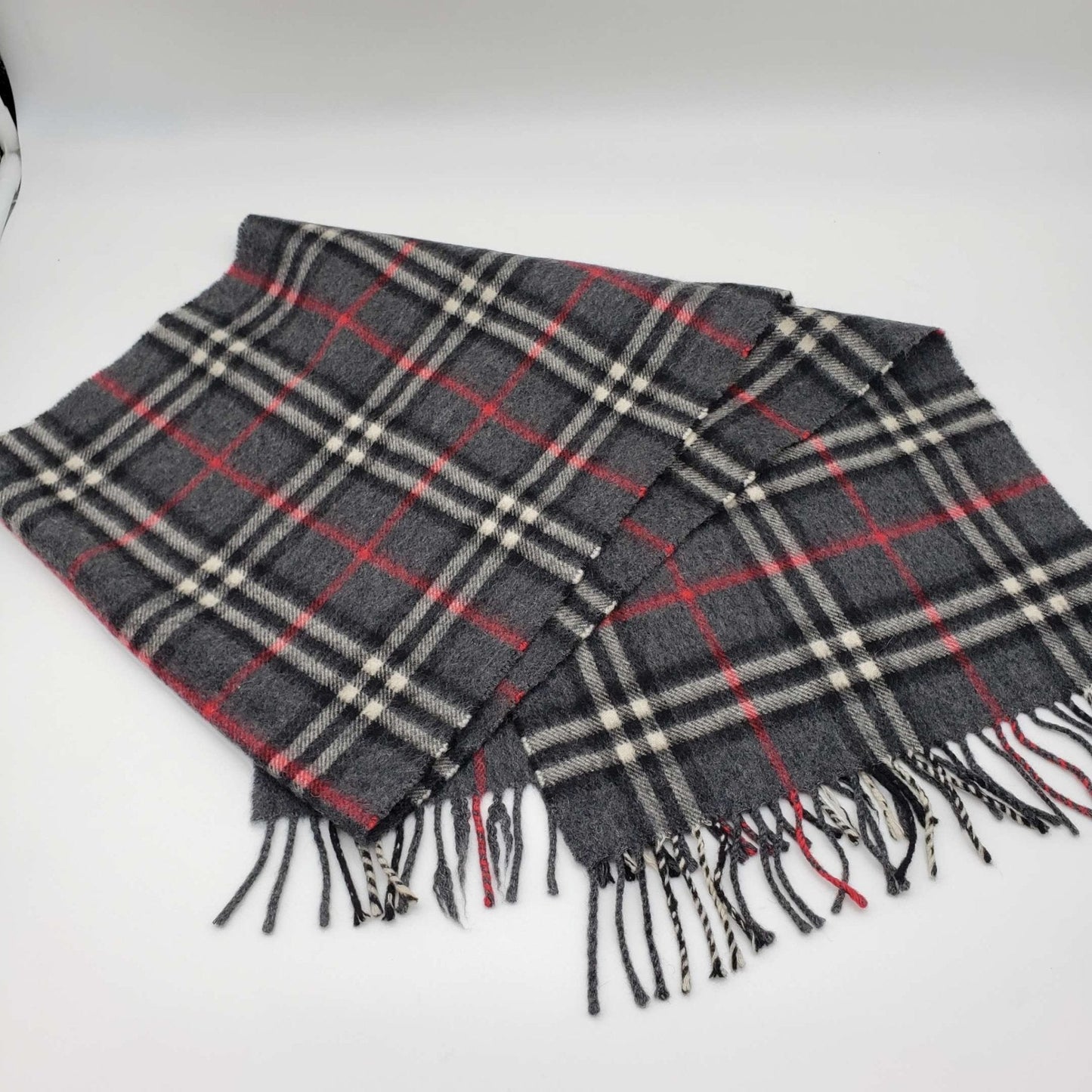 Burberry Classic Scarf 100% Cashmere
