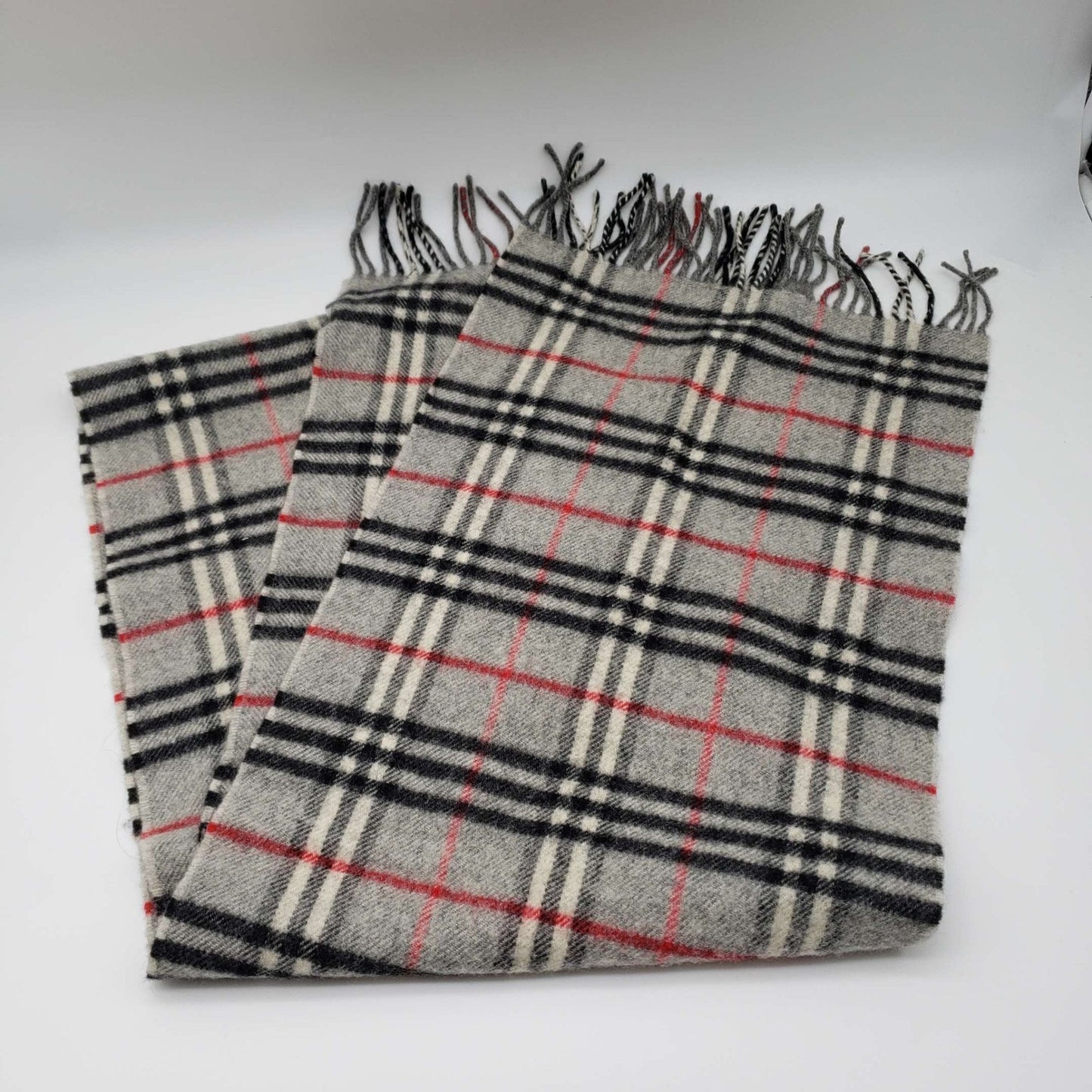 Burberry Classic Scarf 100% Lambswool