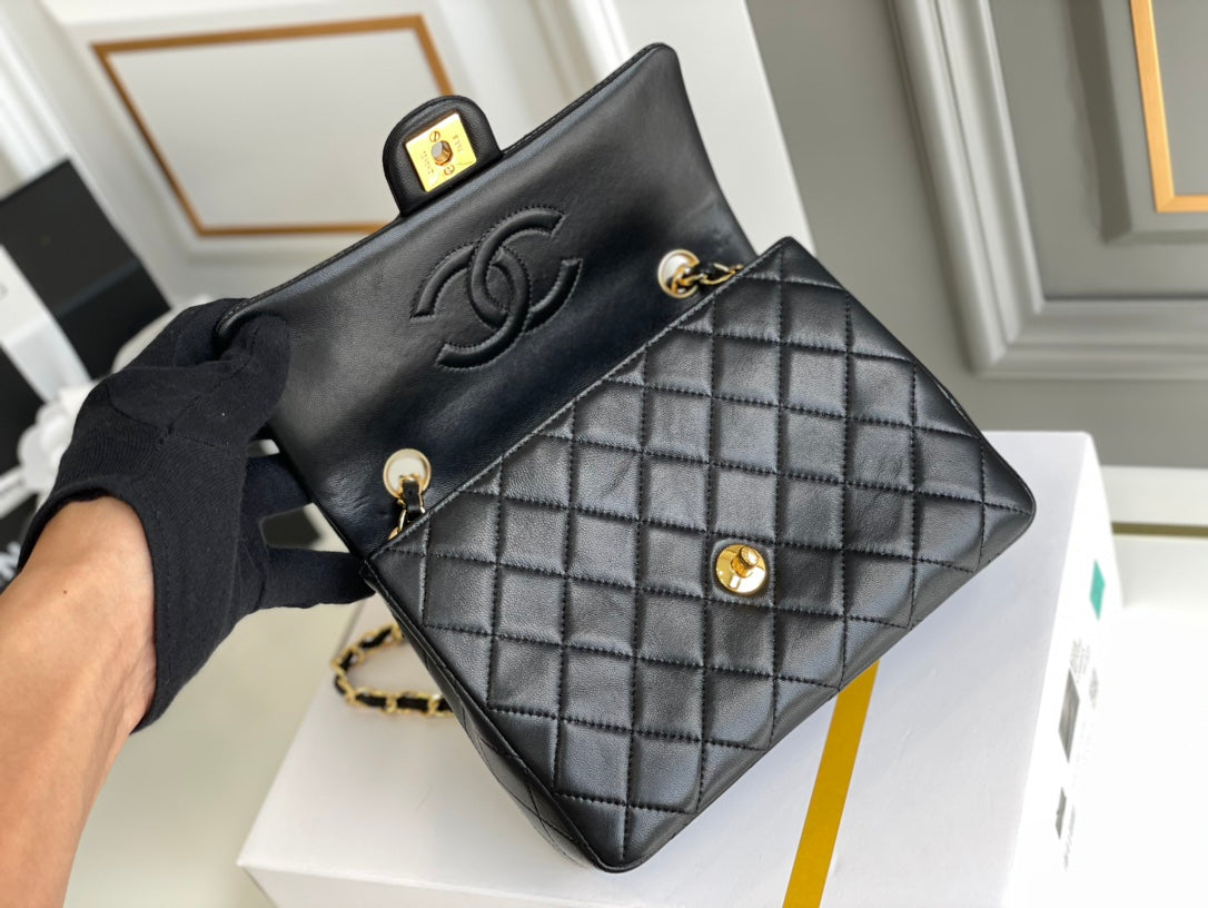 Chanel - Luxury Bag - CHL - 1225