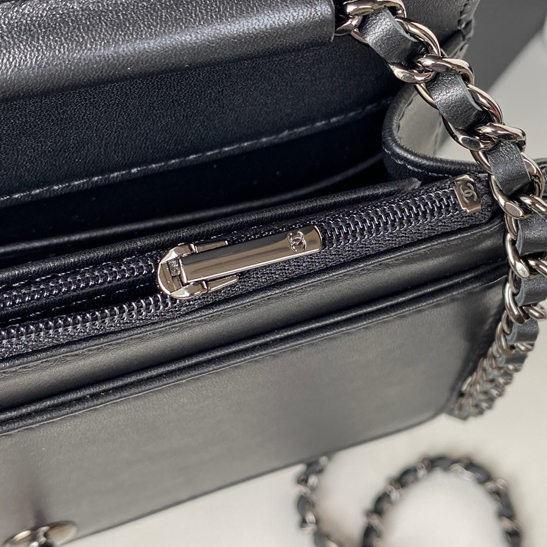 Chanel - Luxury Bag - CHL - 1069