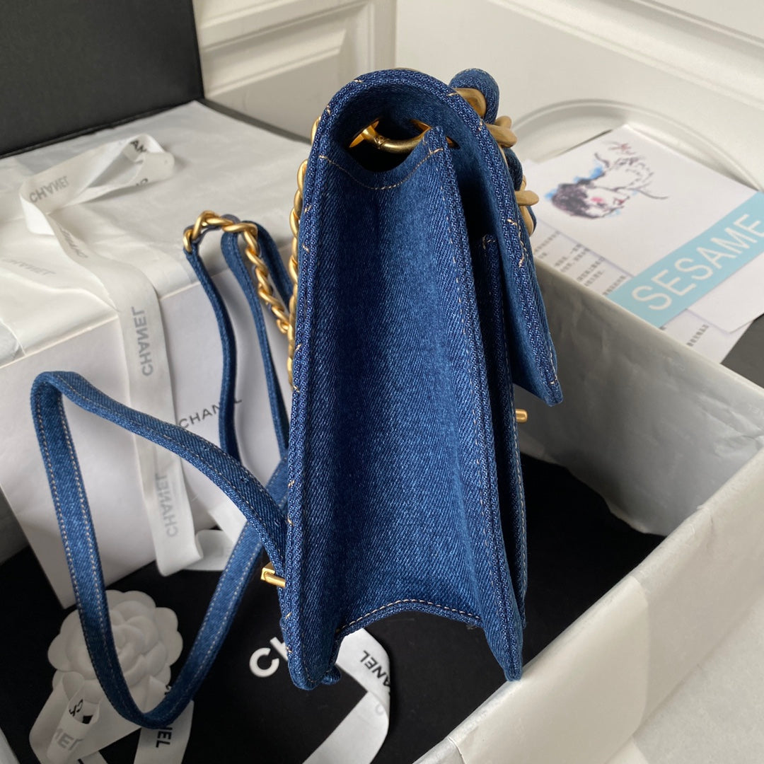 Chanel - Luxury Bag - CHL - 185