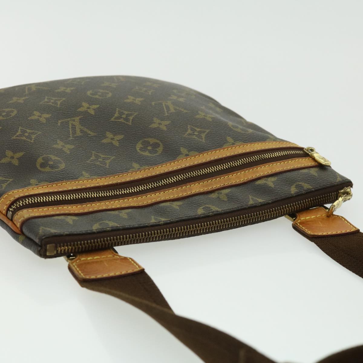 LOUIS VUITTON Monnogram Pochette Bosphore Shoulder Bag M40044 LV ki2194