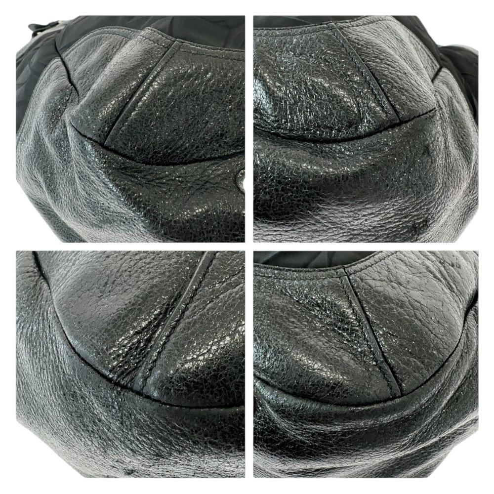 Black Canvas Prada Tessuto