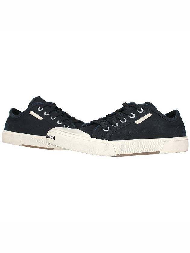 Balenciaga Paris Low Top Sneakers Black