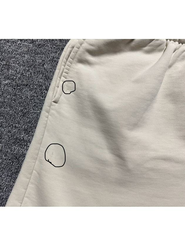 Balenciaga wave logo shorts 28