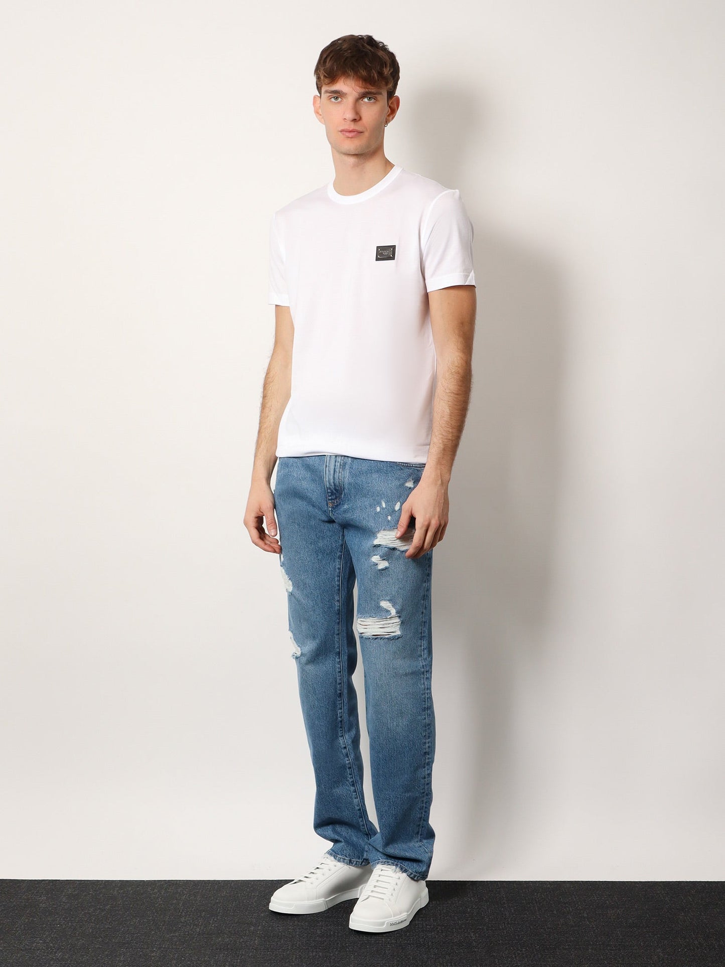 Dolce & Gabbana Men Cotton T-Shirt With Metal Logo Patch