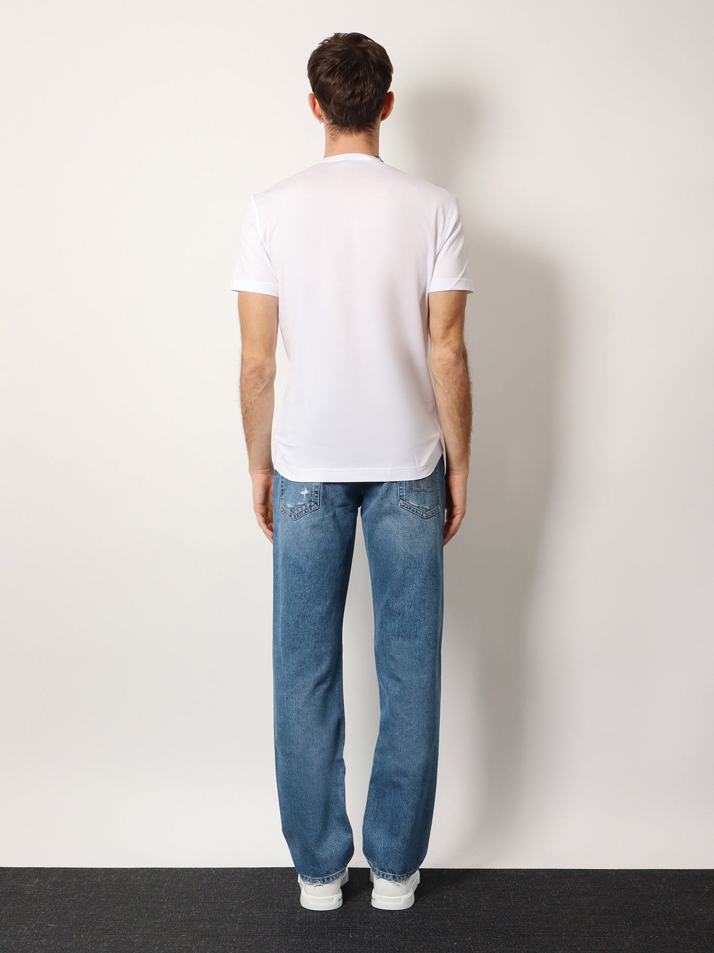 Dolce & Gabbana Men Cotton T-Shirt With Metal Logo Patch