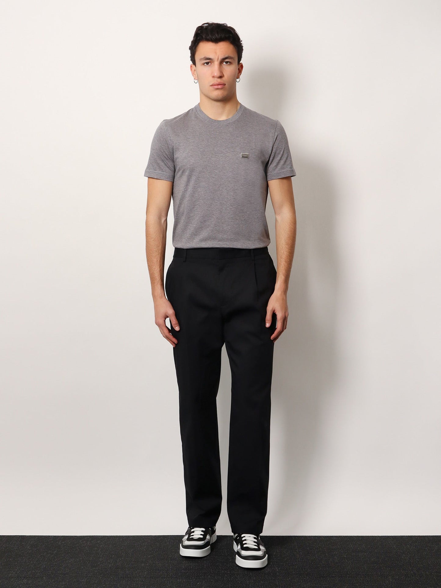 Dolce & Gabbana Men Cotton T-Shirt With Metal Logo Detail