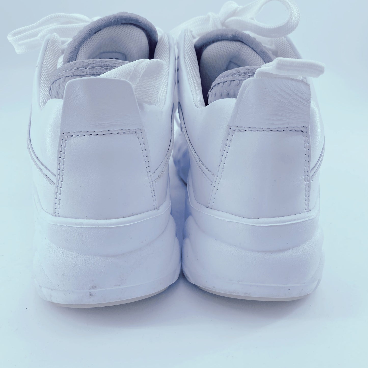 Acne Studios Exclusive White Nappa Manhattan Sneakers