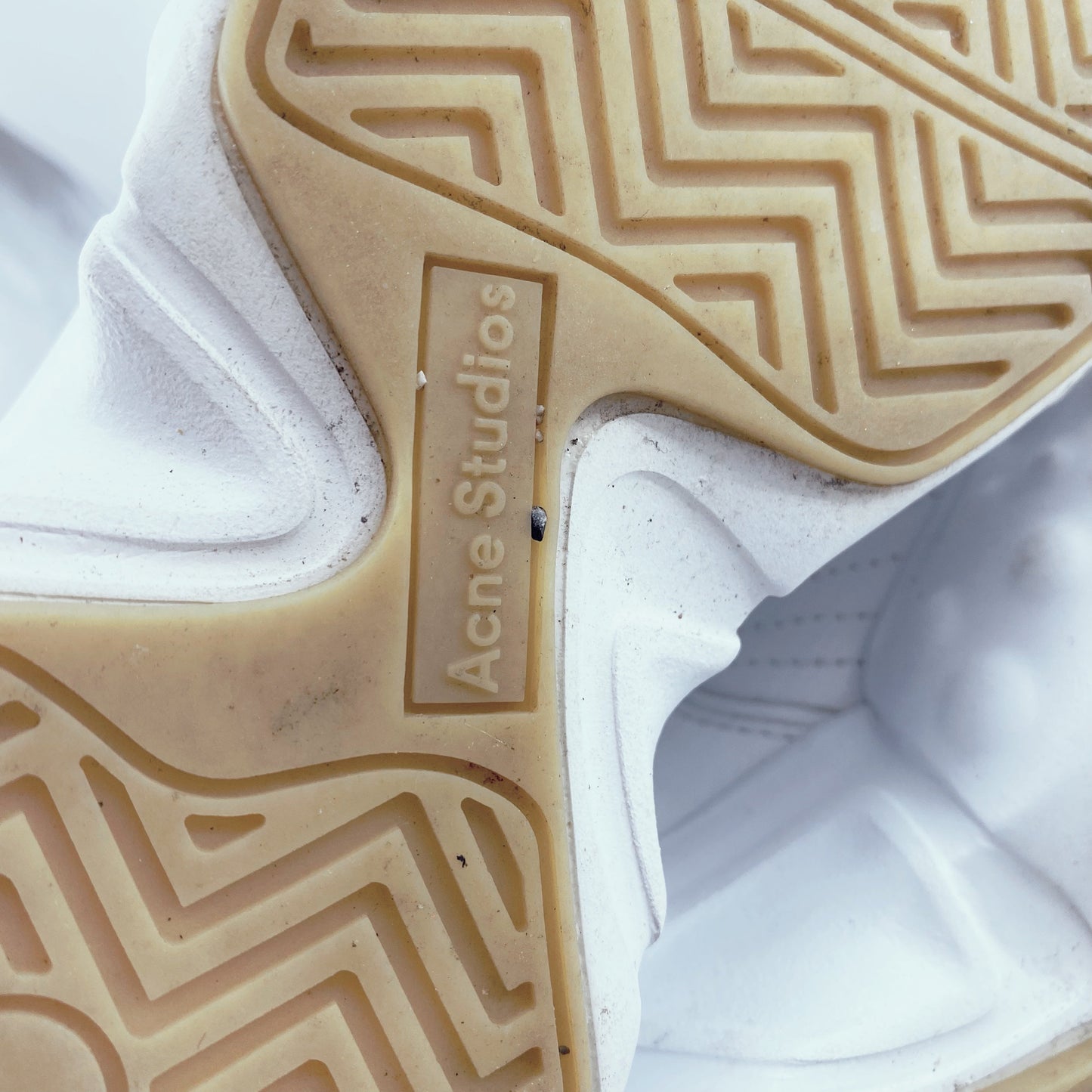 Acne Studios Exclusive White Nappa Manhattan Sneakers