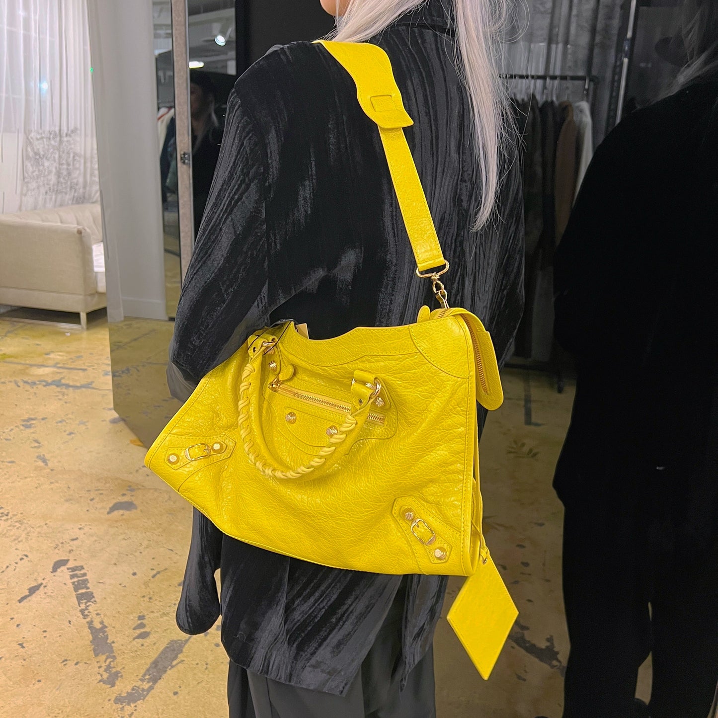 Balenciaga City Giant Bag Leather Medium