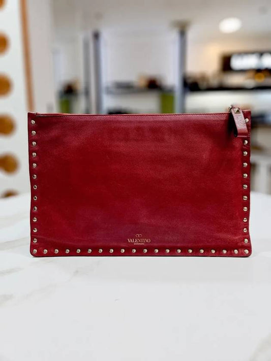 Louis Vuitton Valentino Rockstud Leather Clutch Bag Red MW0P0269BOL