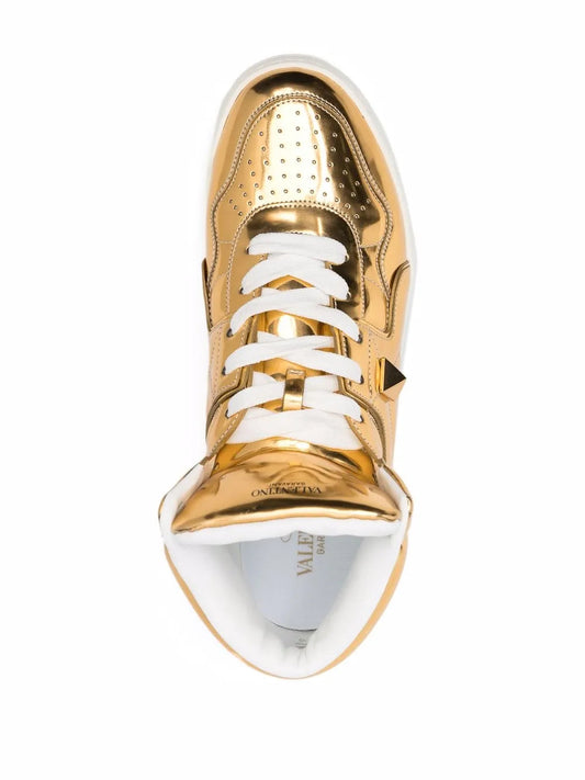 Valentino Garavani Metallic-Effect Lace-Up Sneakers 39 Gold