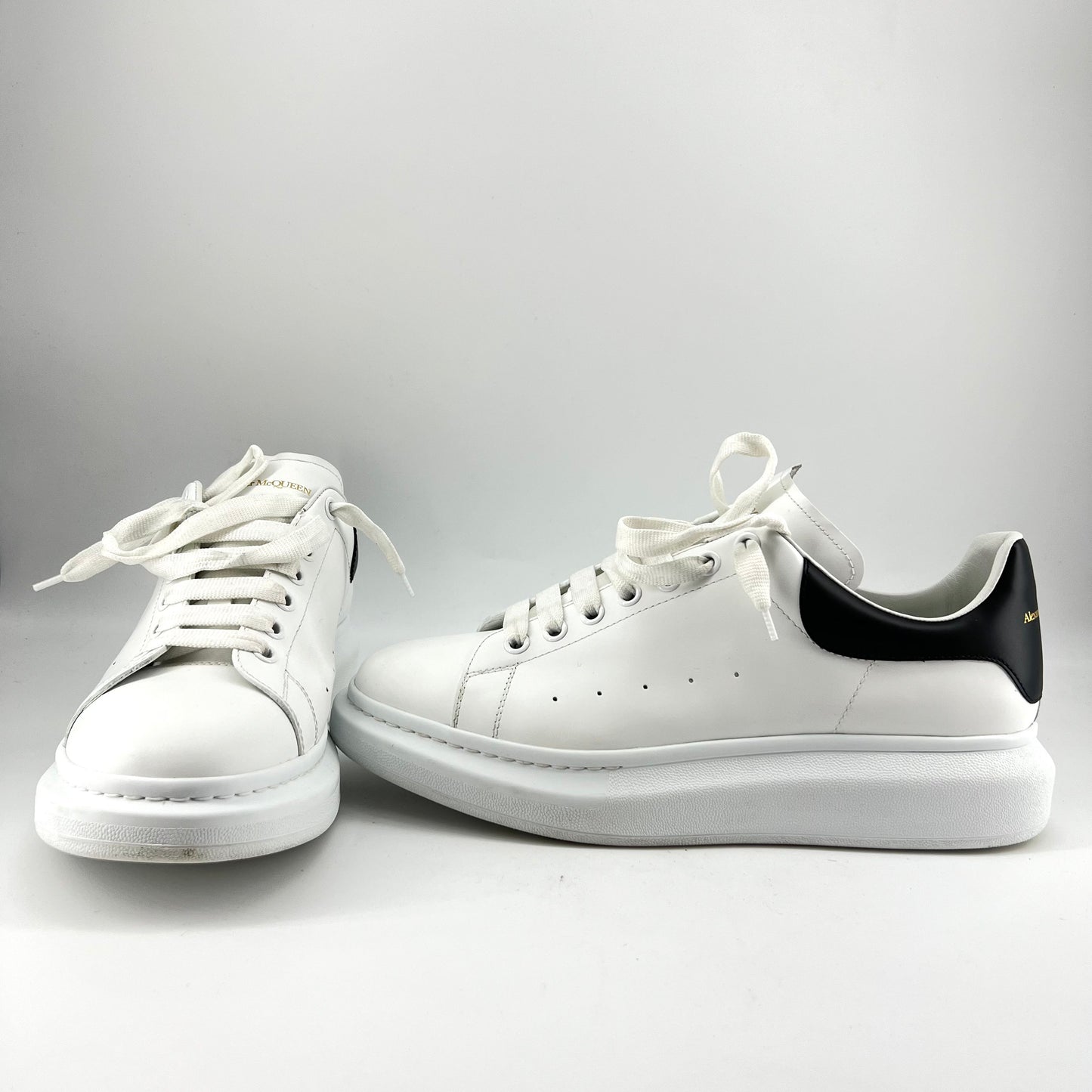 Alexander McQueen Larry sneaker