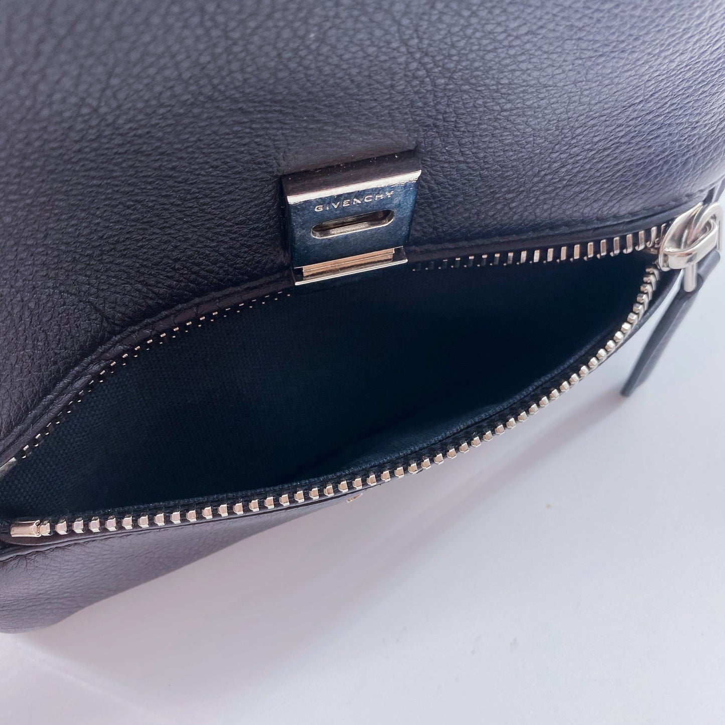 GIVENCHY Black Pandora Bag