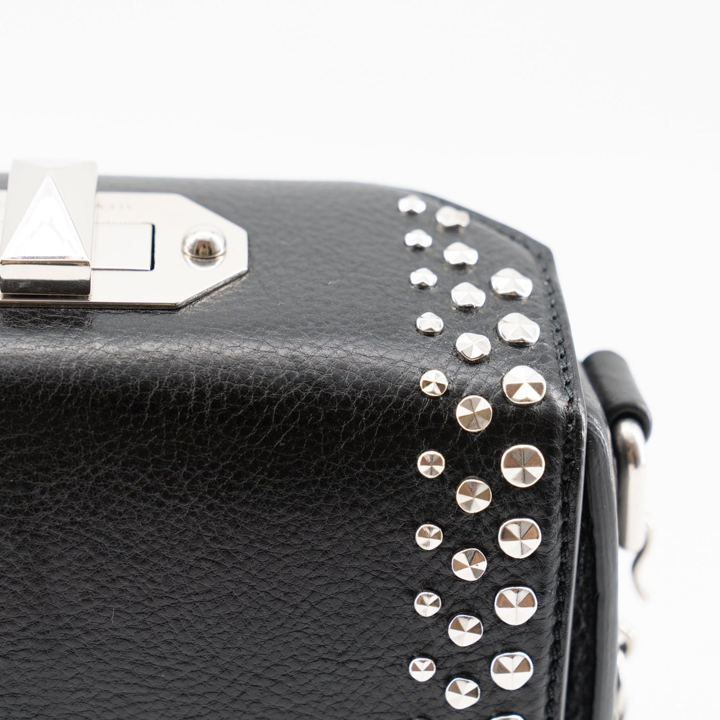 ALEXANDER MCQUEEN Grained Calfskin Studded Box Shoulder Bag 16 Black