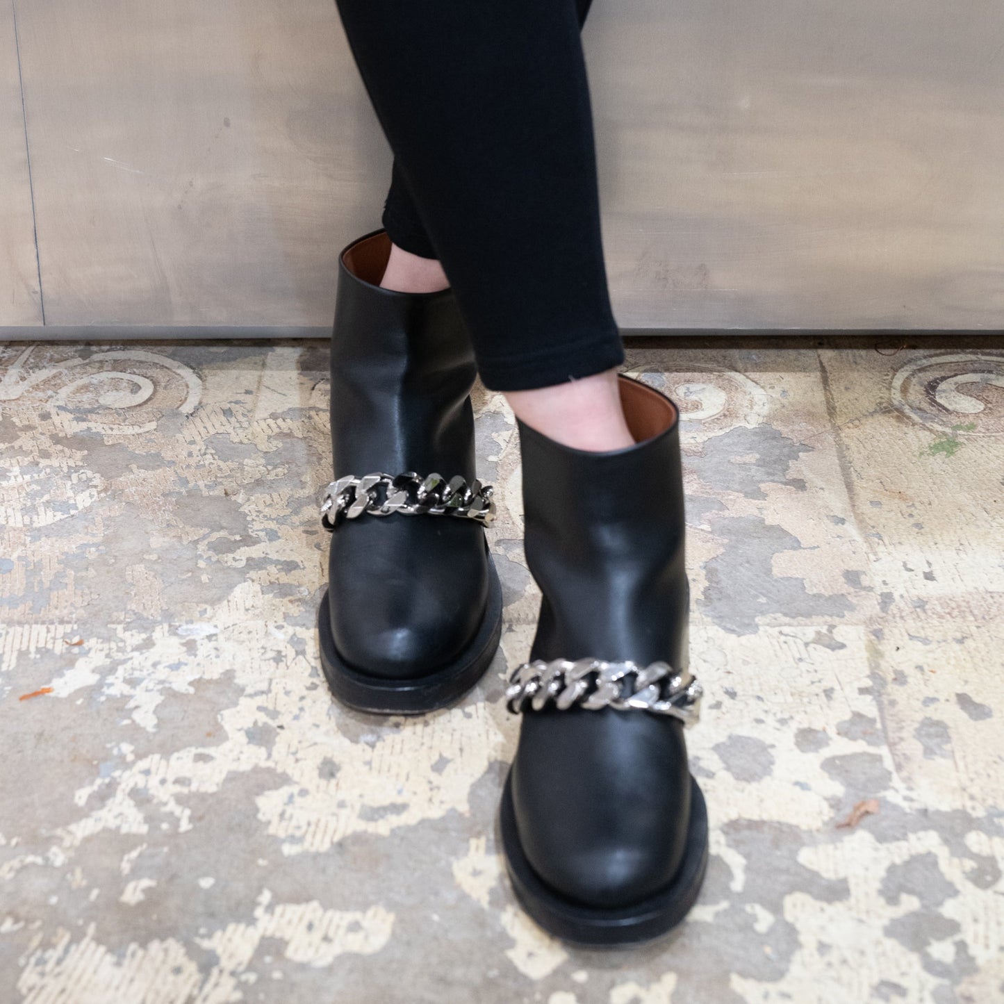 Givenchy laura chain boots