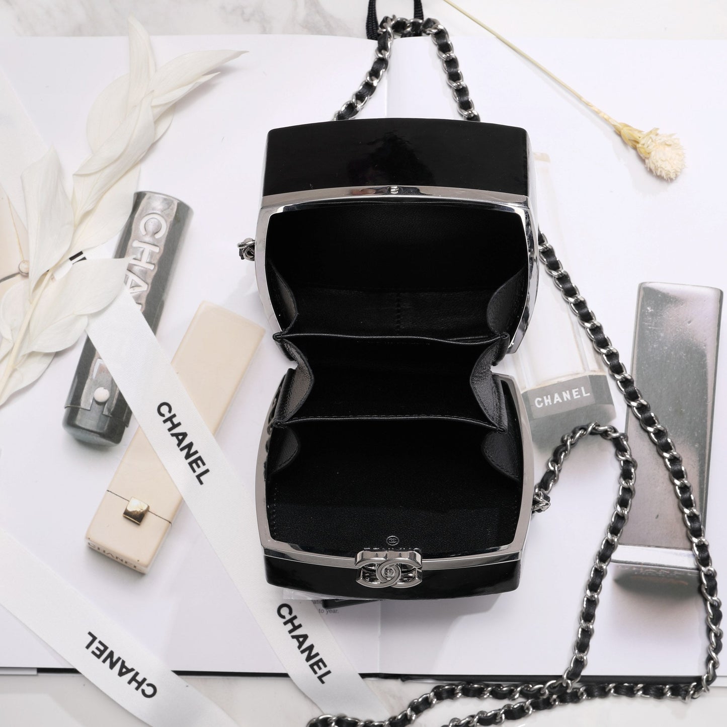 Chanel - Luxury Bag - CHL - 1056