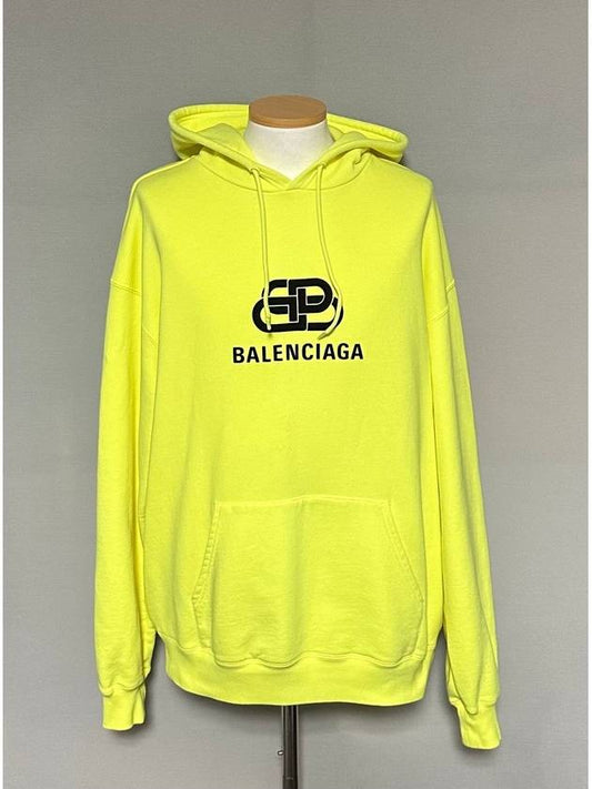 Balenciaga BB logo hoodie 105