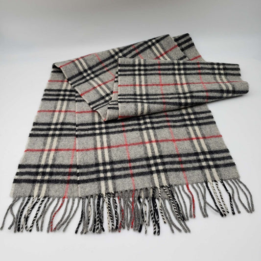 Burberry Classic Scarf 100% Lambswool