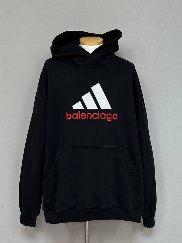 Balenciaga x Adidas Mountain Hoodie 115