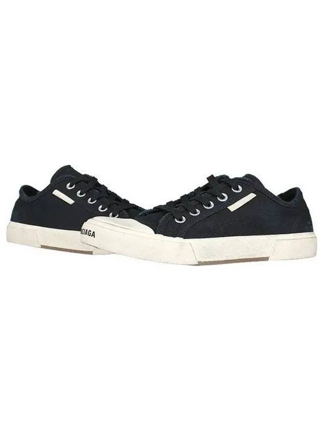 Balenciaga Paris Low Top Sneakers Black