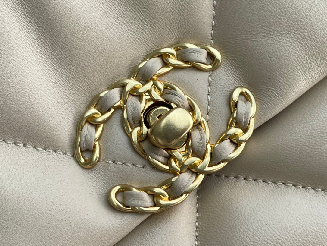 Chanel - Luxury Bag - CHL - 1266