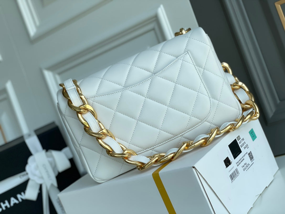 Chanel - Luxury Bag - CHL - 1137