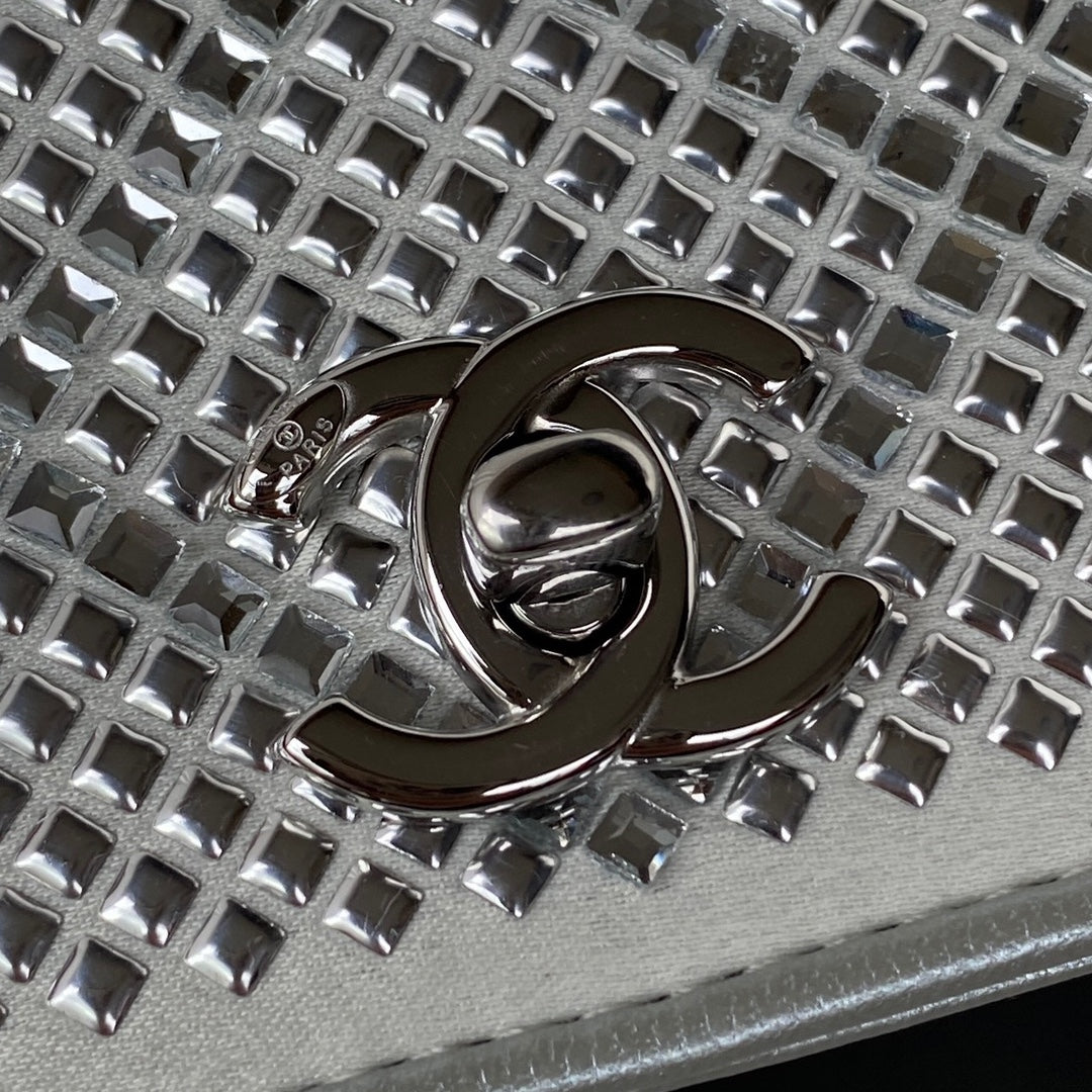 Chanel - Luxury Bag - CHL - 1070