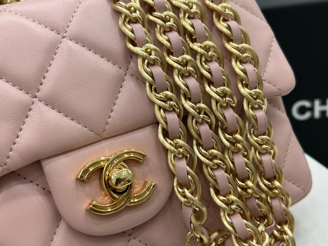 Chanel - Luxury Bag - CHL - 199