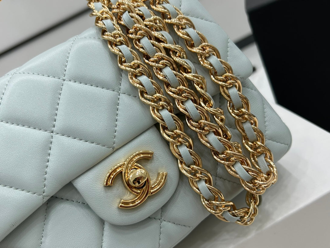 Chanel - Luxury Bag - CHL - 200