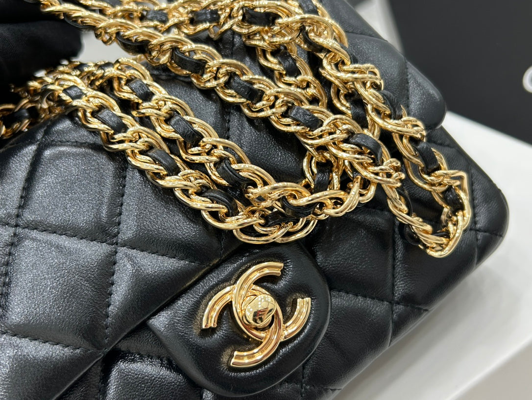 Chanel - Luxury Bag - CHL - 201