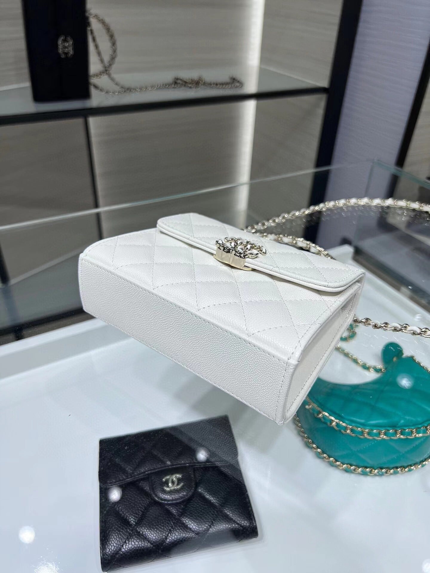 Chanel - Luxury Bag - CHL - 194