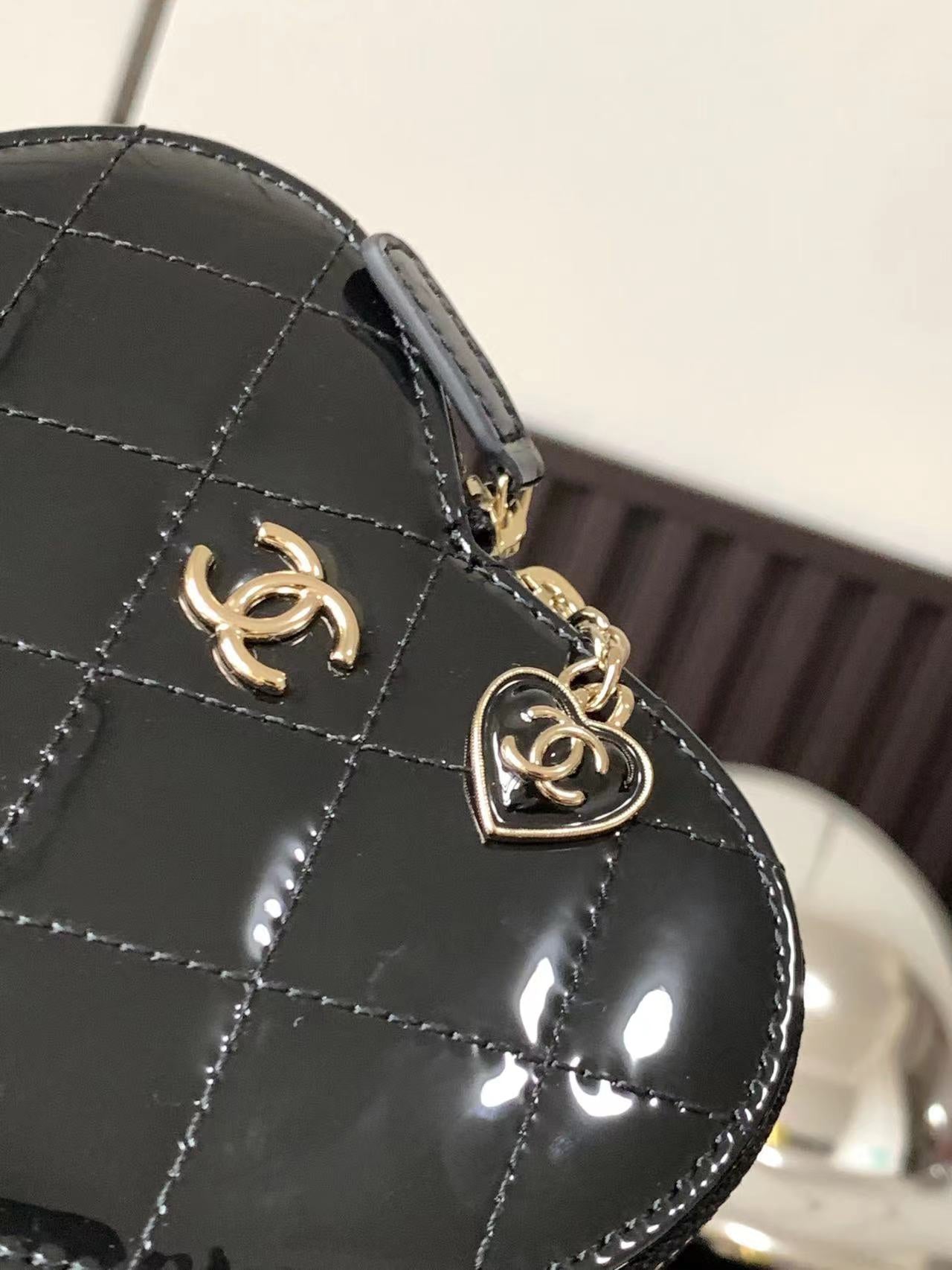 Chanel - Luxury Bag - CHL - 127