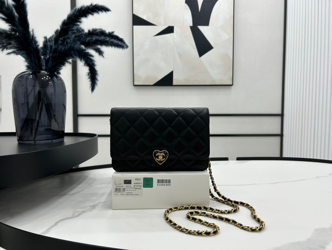 Chanel - Luxury Bag - CHL - 174