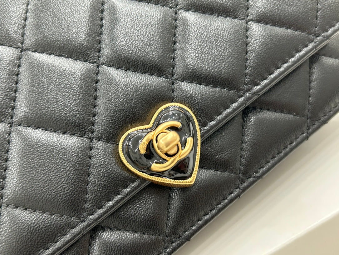 Chanel - Luxury Bag - CHL - 174